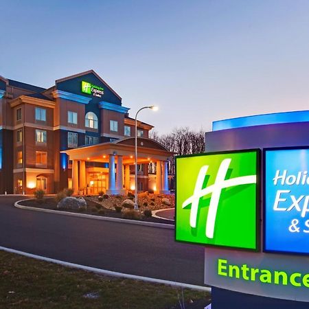Holiday Inn Express Hotel & Suites Hamburg By Ihg Bagian luar foto