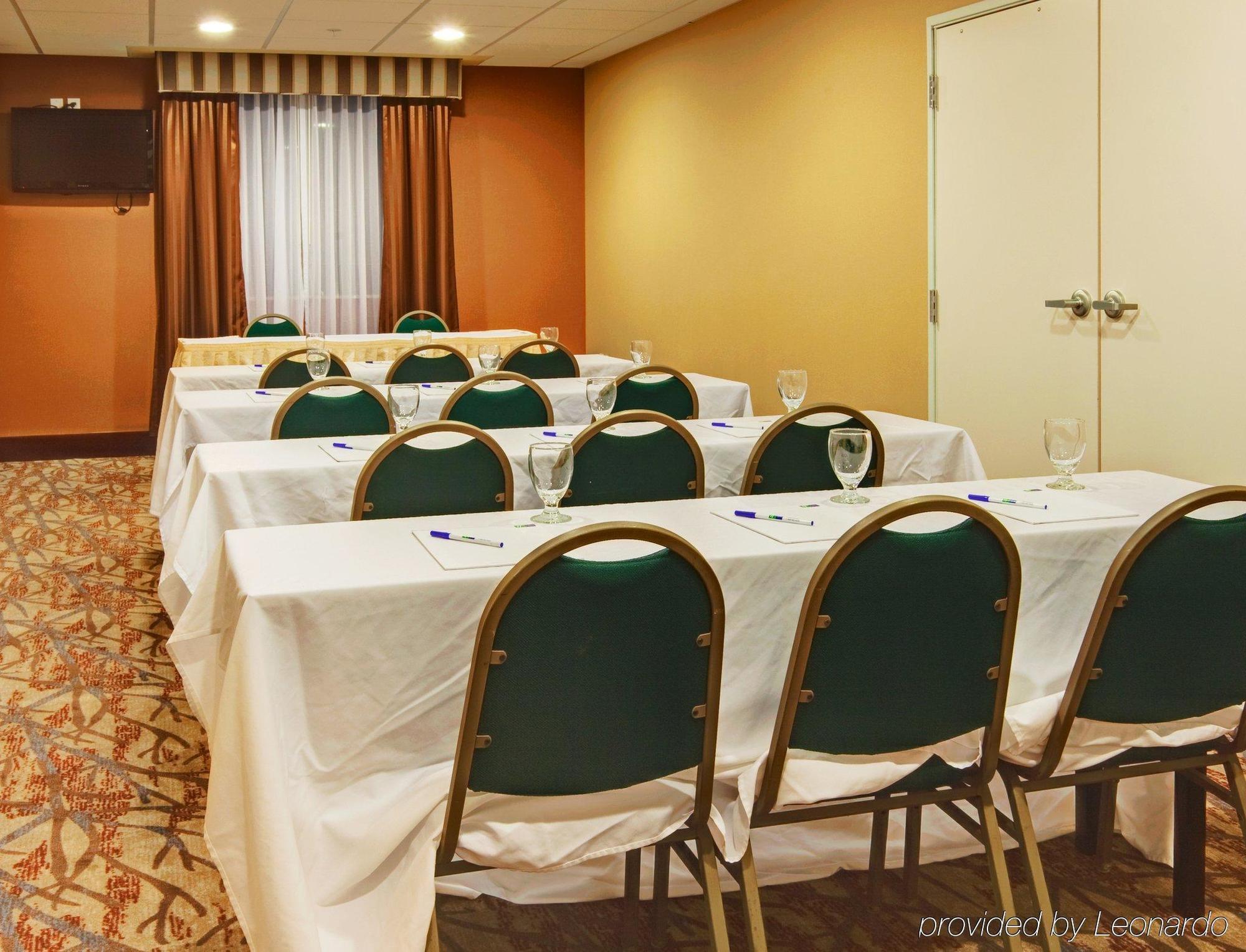 Holiday Inn Express Hotel & Suites Hamburg By Ihg Fasilitas foto