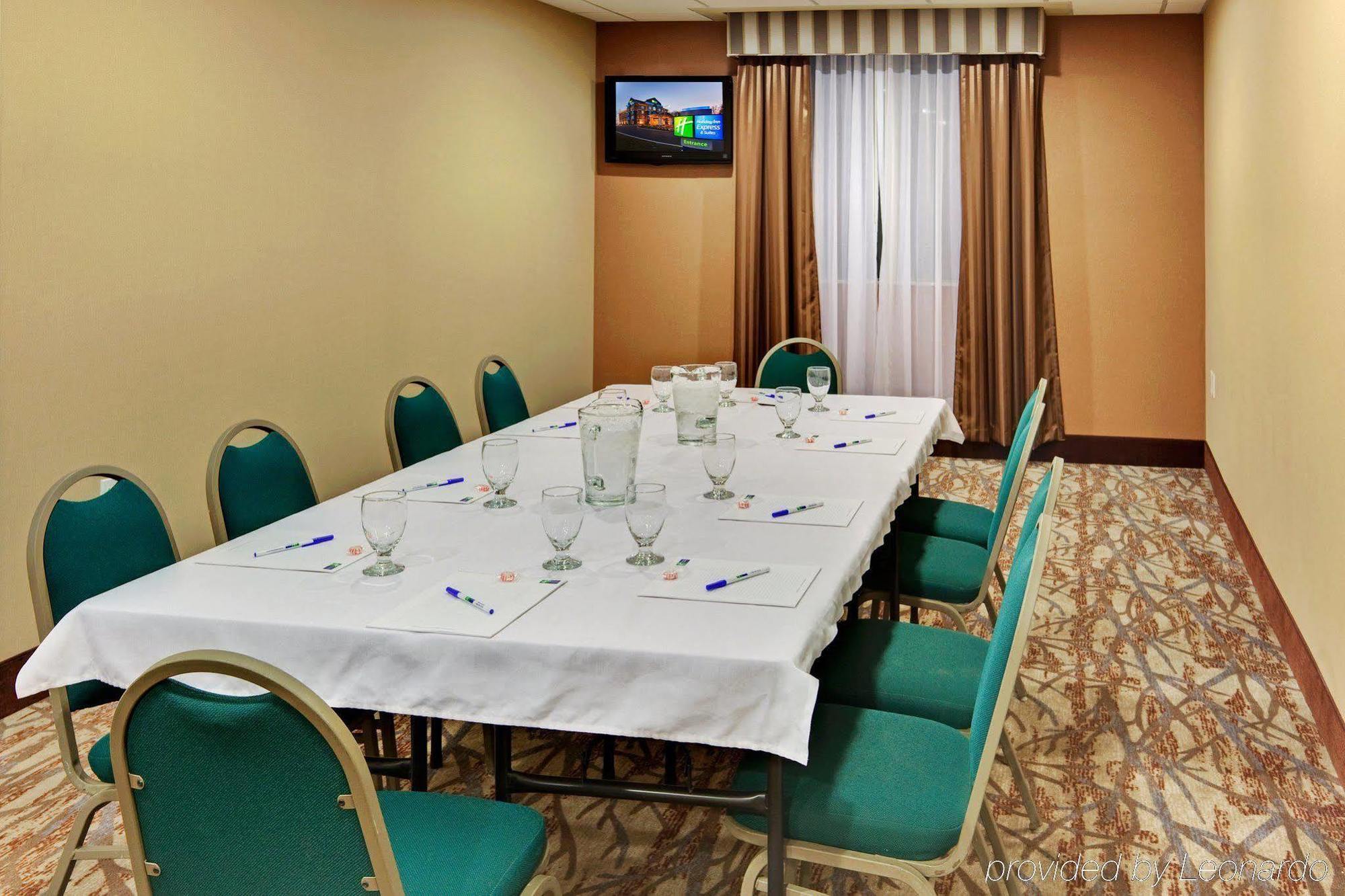Holiday Inn Express Hotel & Suites Hamburg By Ihg Fasilitas foto