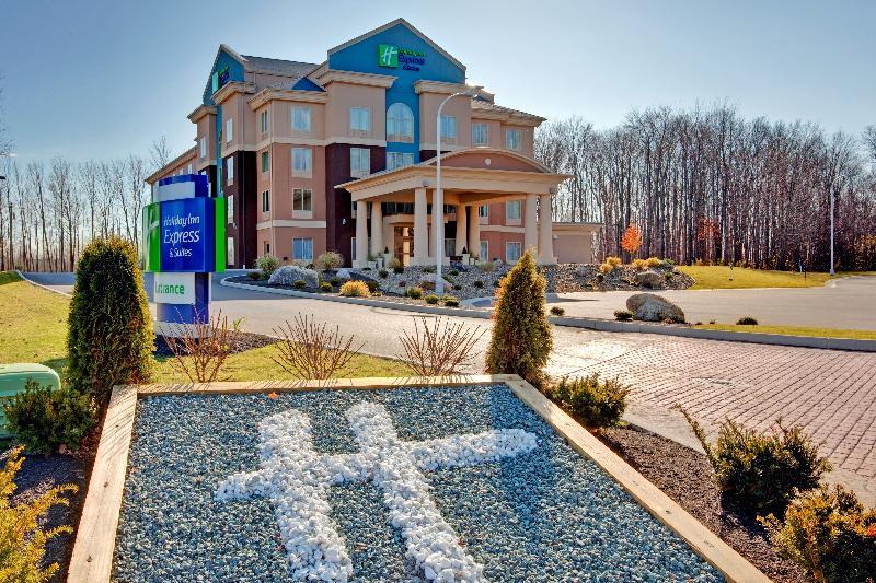 Holiday Inn Express Hotel & Suites Hamburg By Ihg Bagian luar foto